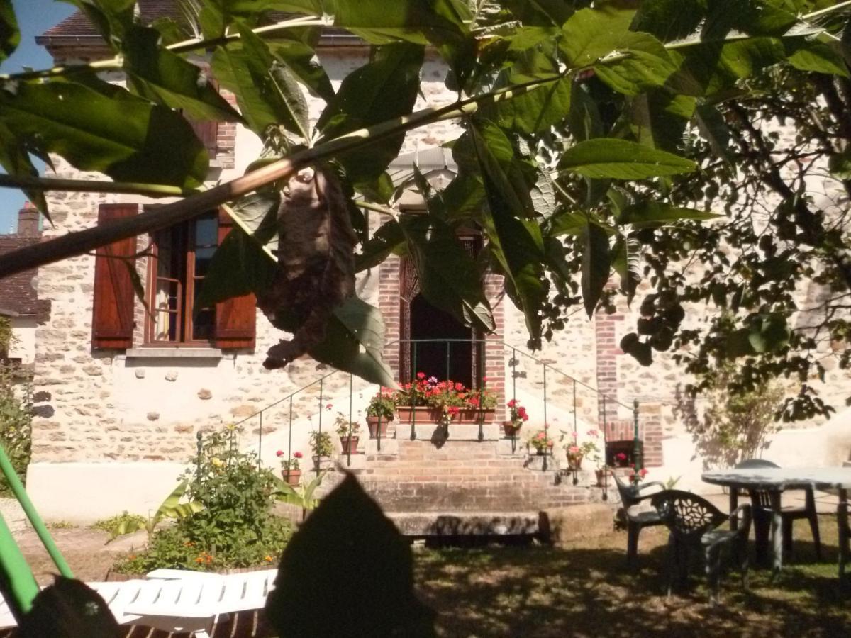 Gîte l'École Buissonnière Cheu Exterior foto