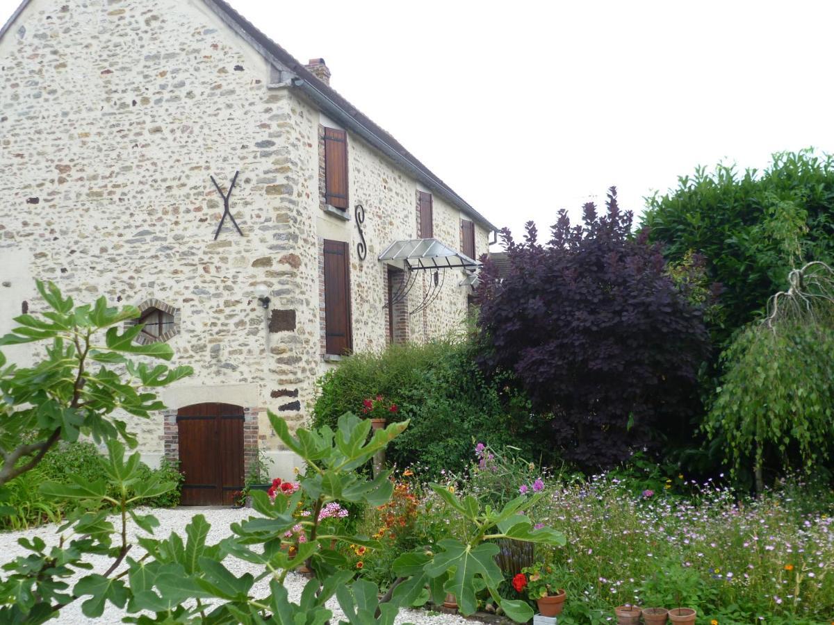 Gîte l'École Buissonnière Cheu Exterior foto